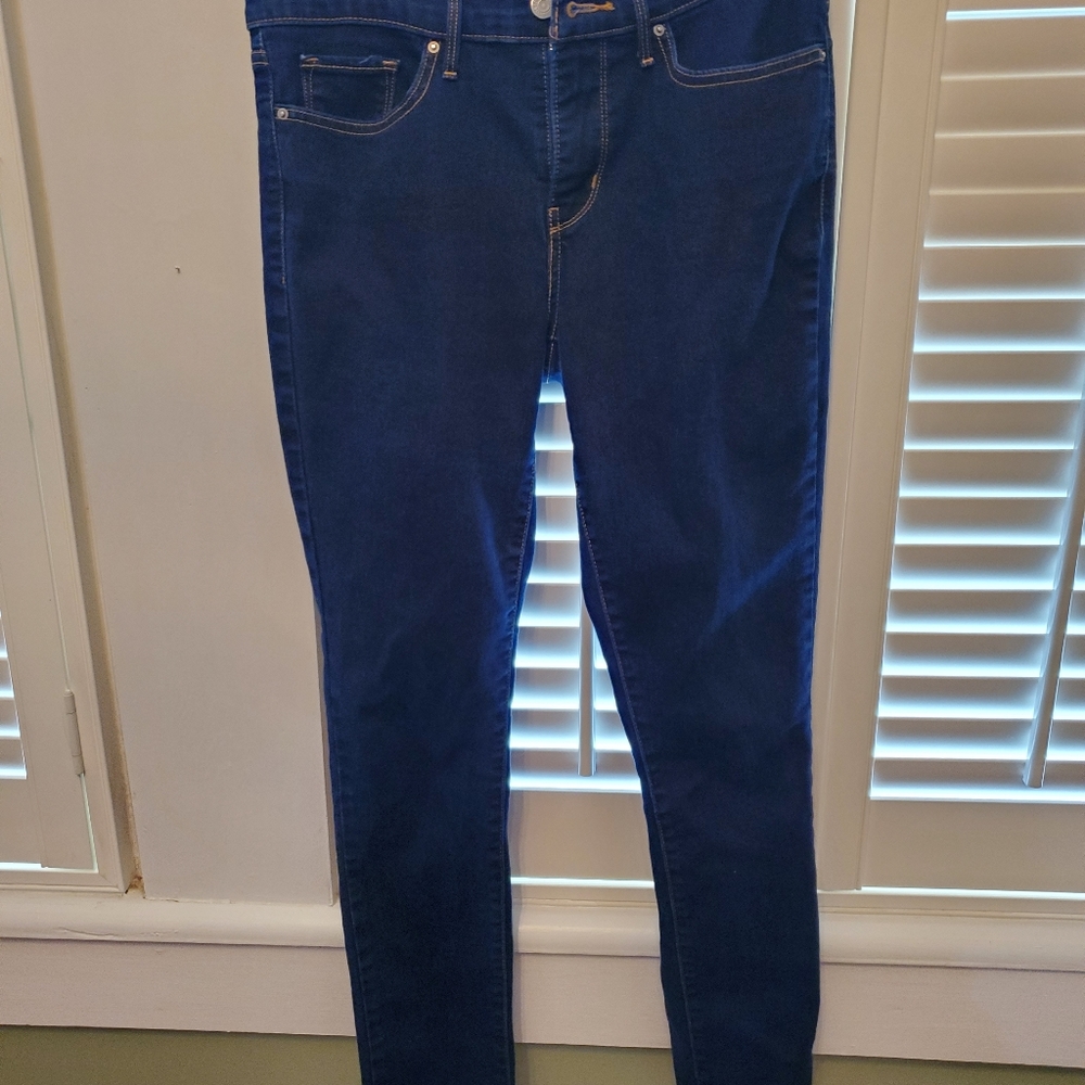 Levi's Shaping Skinny Jeans size 29x34